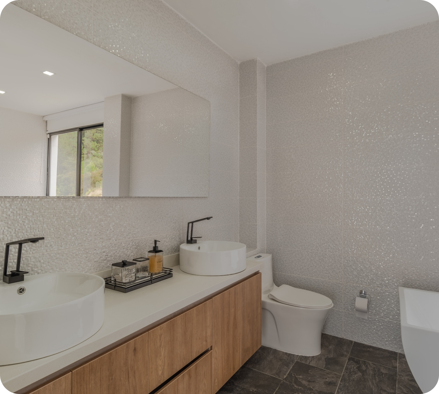 House of Monaco stay - image 6